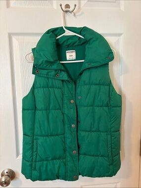 Old Navy Women's Kelly Green Quilted Puffer Vest, Size M
